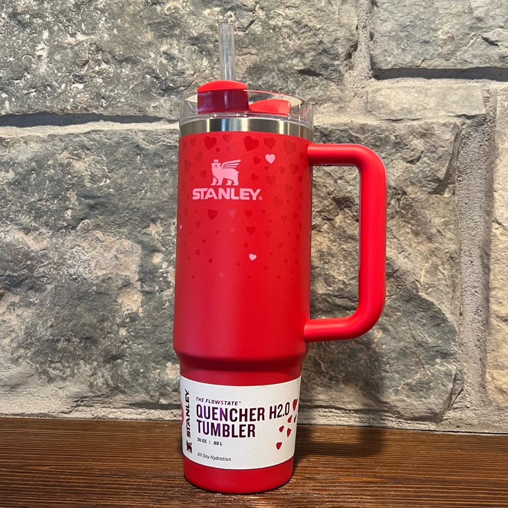 ❤️Red Valentine’s Day ❤️ H2.0 Flowstate Quencher Tumbler 30 oz NWT